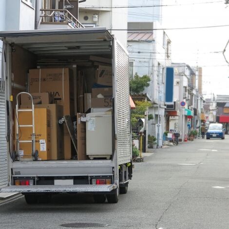 家電配送トラック